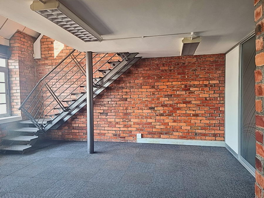 To Let commercial Property for Rent in De Waterkant Western Cape